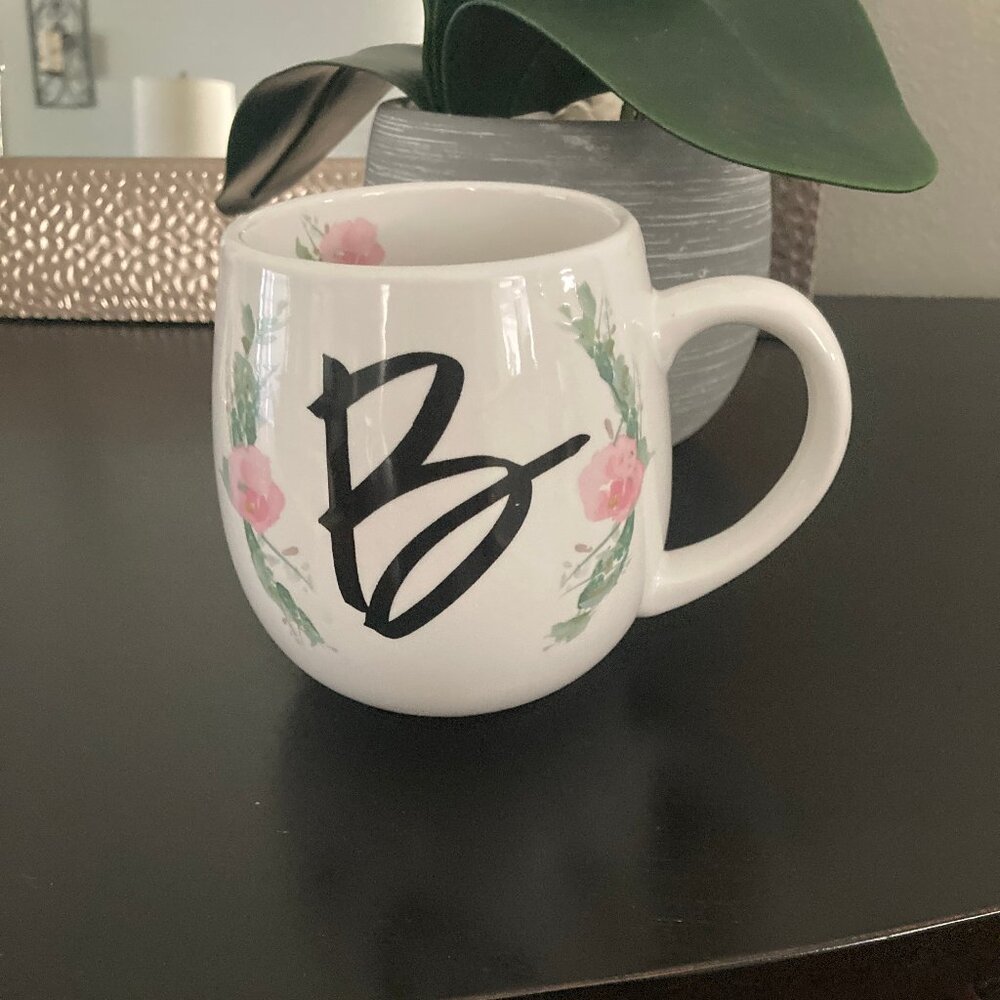 Prima Design Ititial "B" Glazed Floral Stoneware Coffee Mug 16 OZ